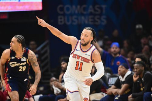NBA Finals Game Chat: Knicks vs. Spurs, 8:30 PM
