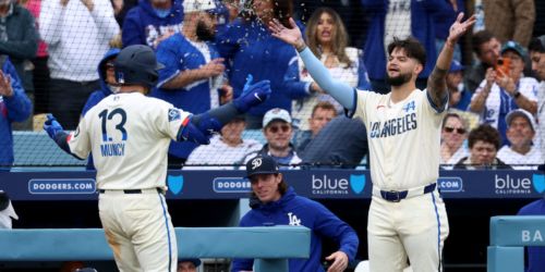 Dodgers drop a dozen on Cubs in long-awaited offensive outburst