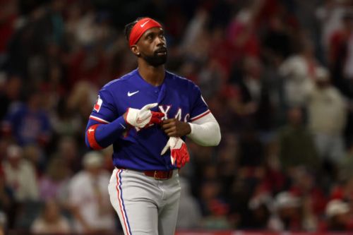 Rangers Designate Andrew McCutchen For Assignment