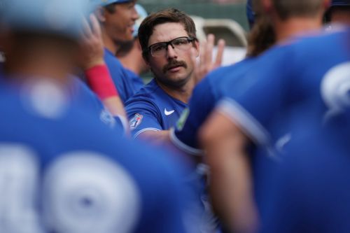 Davis Schneider or Leo Jiménez, who will the Blue Jays select for the final bench spot?