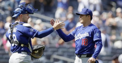 'That's why he's our ace.' Yoshinobu Yamamoto shines with latest complete-game gem