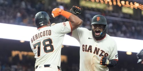 Ramos leads off 3-HR* night with Little League round-tripper, then adds 2 real ones