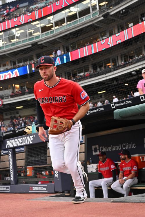 ROYALS AT GUARDIANS: Lynch vs. Griffin, discussion