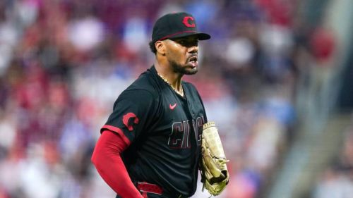 Fake Rangers Hunter Greene trade rumors highlight a lesson fans need to learn