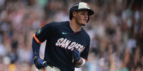 Machado's 2nd multihomer performance in Mexico not enough to fend off D-backs in loss