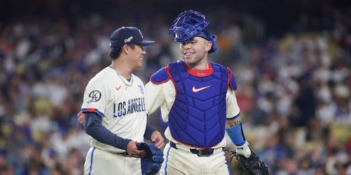 With ample run support, Yamamoto tinkers during dominant 8 innings