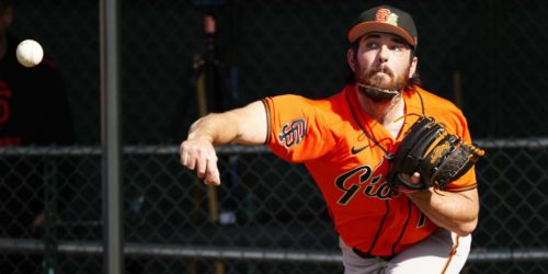 Determined to rebound, Walker sets sights on Giants' closer role