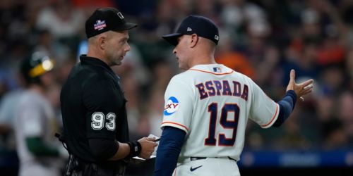 After late lead disappears, Astros left second-guessing