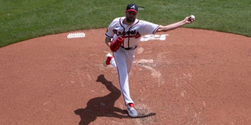 Sale moves into 7th place among lefties on all-time strikeout list