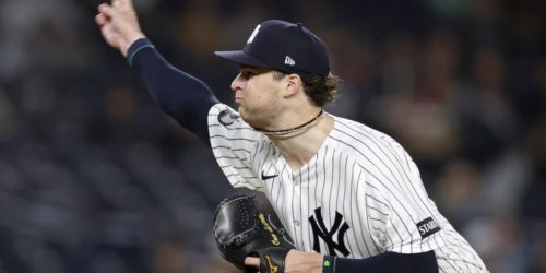 Schlittler's 1.95 ERA -- 3rd best in Yankees history -- completes Cy résumé