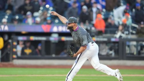 Twins sign former Mets reliever after release with hopes of reviving his career