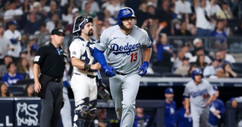 Max Muncy makes Yankees pay for keeping Gerrit Cole on mound in Dodgers' win