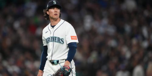Despite strong debut, Woo shoulders blame after Mariners fall late