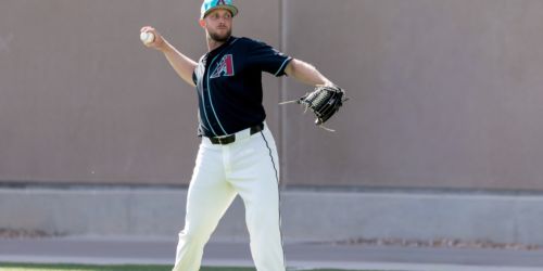 Kelly solid in spring debut but expected to open season on IL