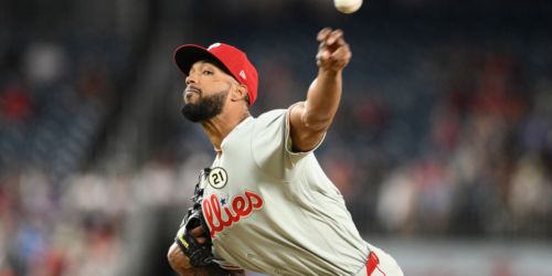 'Just have to keep going': Sánchez stumbles after Luzardo hits IL