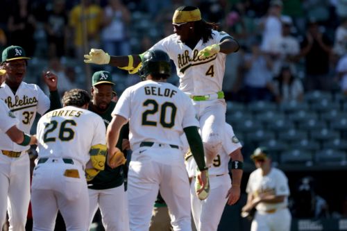 A’s Win Series, Beat Mariners 8-7