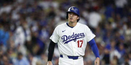 Ohtani singles in first AB off IL as Dodgers near full strength