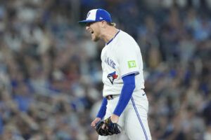 Twins To Acquire Jeff Hoffman