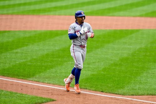 Lindor gets his milestone as the Mets limp out of 2026