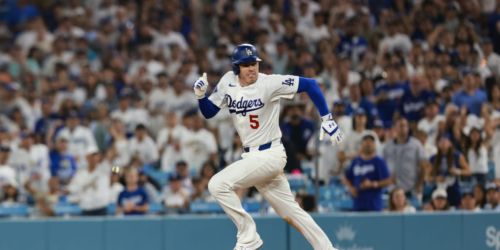 Feeling urgency after tough road trip, Dodgers conjure some clutch magic