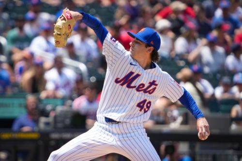 Mets waste Thornton’s gem, get swept by Red Sox.