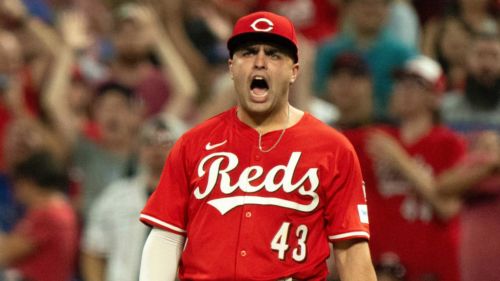 Sal Stewart's Rookie of the Year chase runs through division foes