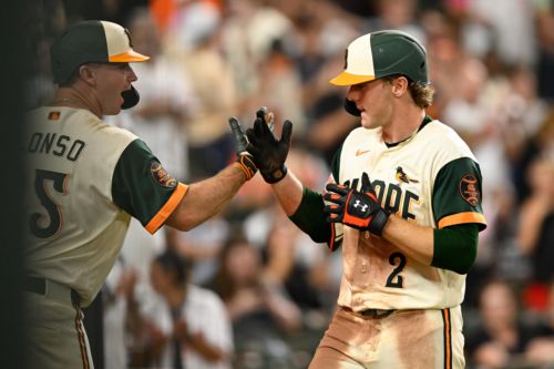Gunnar’s 100th career home run and three-hit day pace O’s offense in 7-3 win over San Diego