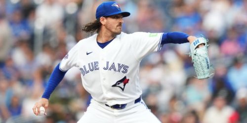 Vintage Gausman goes 6 strong to end tough June on high note
