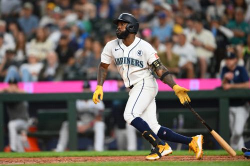 Mariners Place Randy Arozarena On Injured List