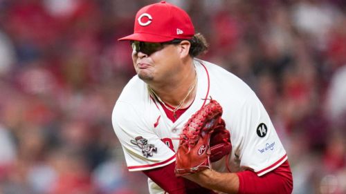 Reds turn to electric young arm after Brandon Williamson lands on the IL