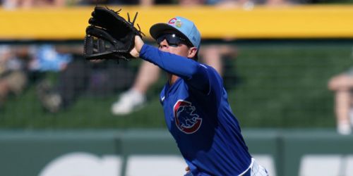 Shaw's next show of versatility? Trying out first base