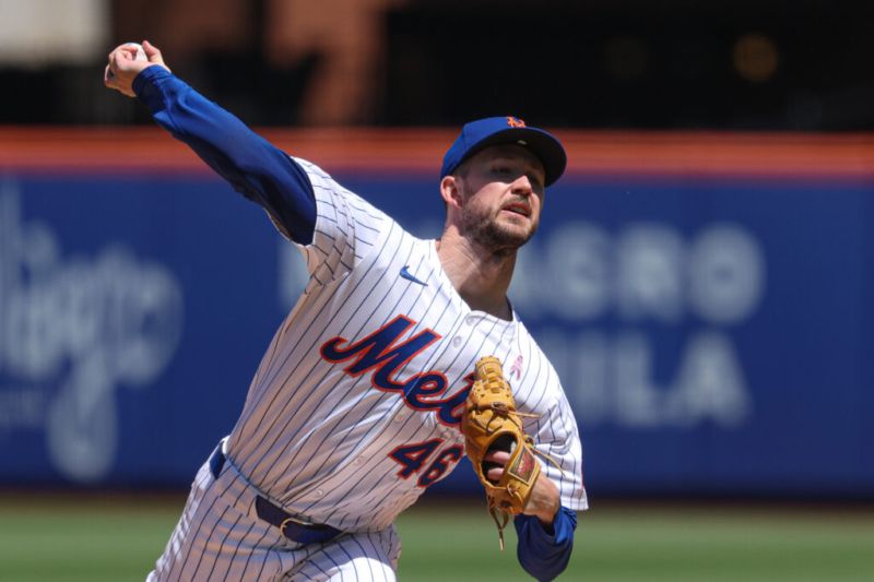 Padres Sign Griffin Canning