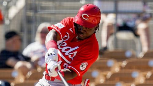 Reds need to clear a path for Héctor Rodríguez before the trade deadline