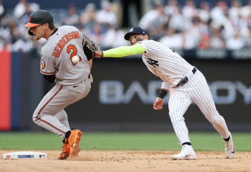 Bradish fails to play stopper, Yankees best Orioles 9-4