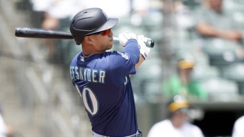Mariners finally get the Rob Refsnyder they paid for with push into 1st place