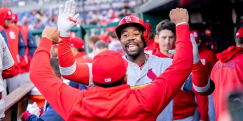 Looking like a new hitter in cleanup spot, Walker homers for 4th time in 5 games