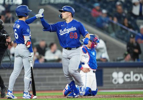 Dodgers shell Bisons’ pitching staff in 14-2 Jays loss