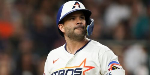 Altuve takes live BP, could return as early as weekend series