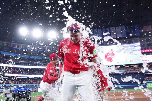 Jays Crush Mets