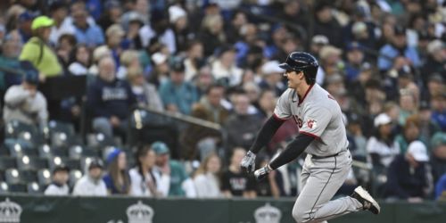 'Not from this planet': DeLauter shines in history-filled regular-season debut