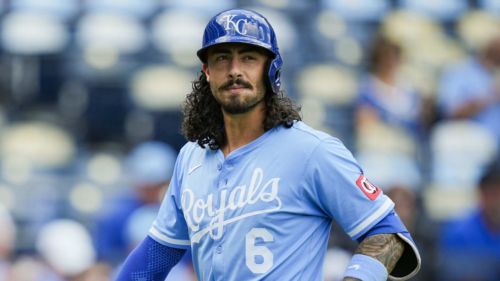 Spring training has only made Royals' Jonathan India commitment look more confusing