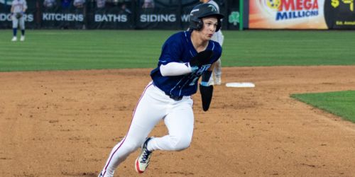 Eli Willits electrifies with leadoff inside-the-park homer at High-A