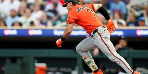 O's bats stymied by familiar face in former teammate Kremer