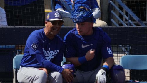 Dave Roberts sends message to Dalton Rushing as Dodgers future remains unclear