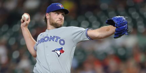 Yesavage exits with left knee discomfort, will get MRI Wednesday