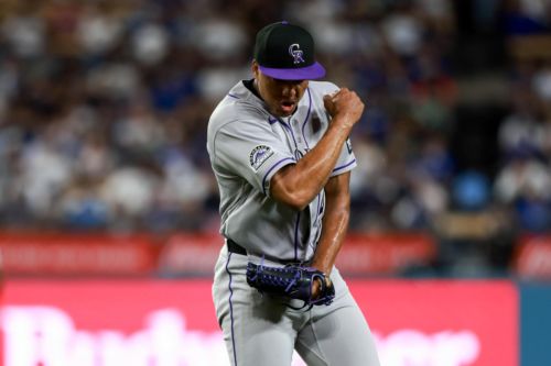 The Rockies have a signature eighth inning and stun the Dodgers 4-3