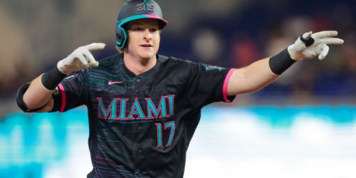 Caissie at the bat! Rookie earns crucial AB vs. lefty to cap huge night