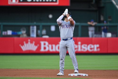 29-31 – Rangers run winning streak to four with 2-1 win over St. Louis