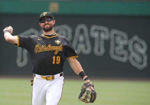 MLB Mailbag: Pirates, Shortstops, Okamoto, Ponce