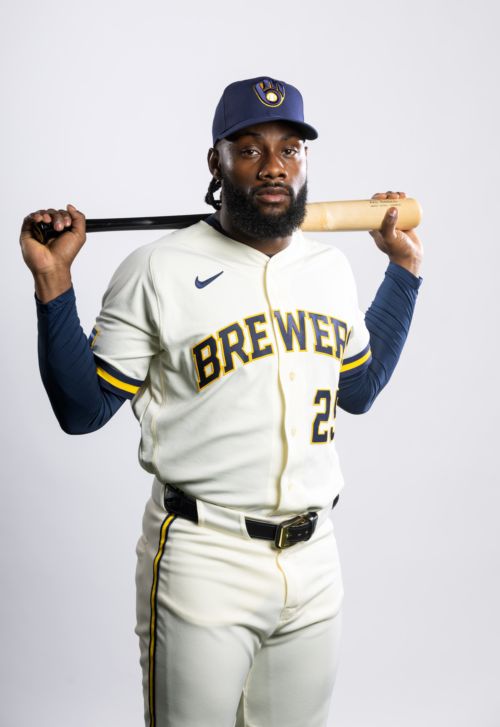 Brewers fall to 0-3 in spring training with pair of Sunday losses